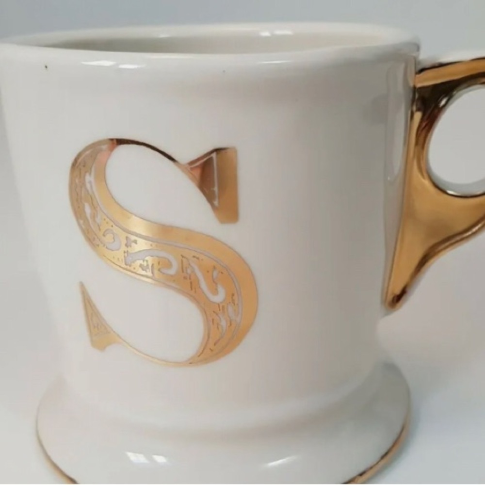 ANTHROPOLOGIE Gold Monogram Mug